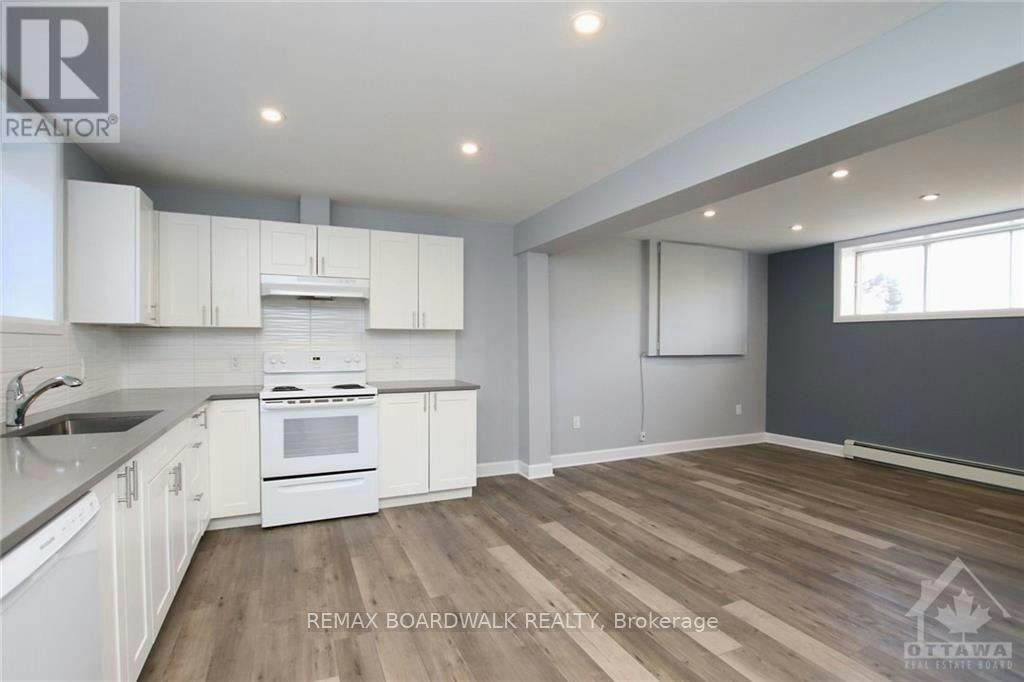 15B Dowdall Crescent, Ottawa, ON, K2S 1T9 - 4