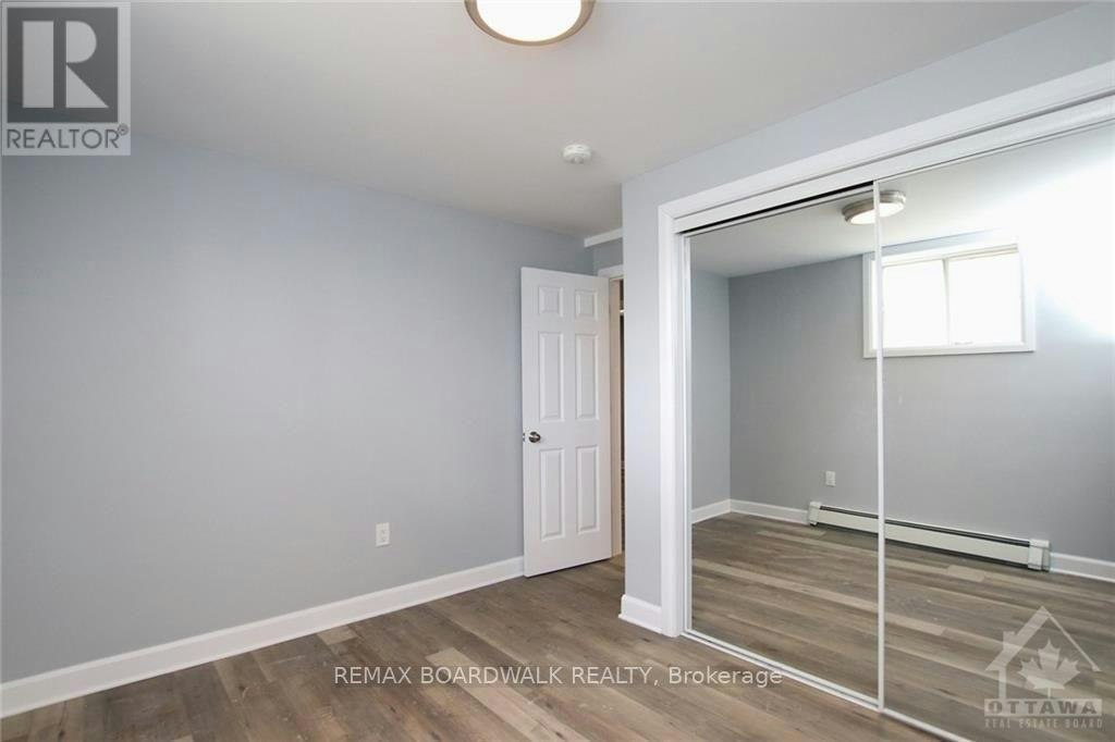 15B Dowdall Crescent, Ottawa, ON, K2S 1T9 - 11