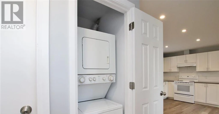 15B Dowdall Crescent, Ottawa, ON, K2S 1T9 - 5