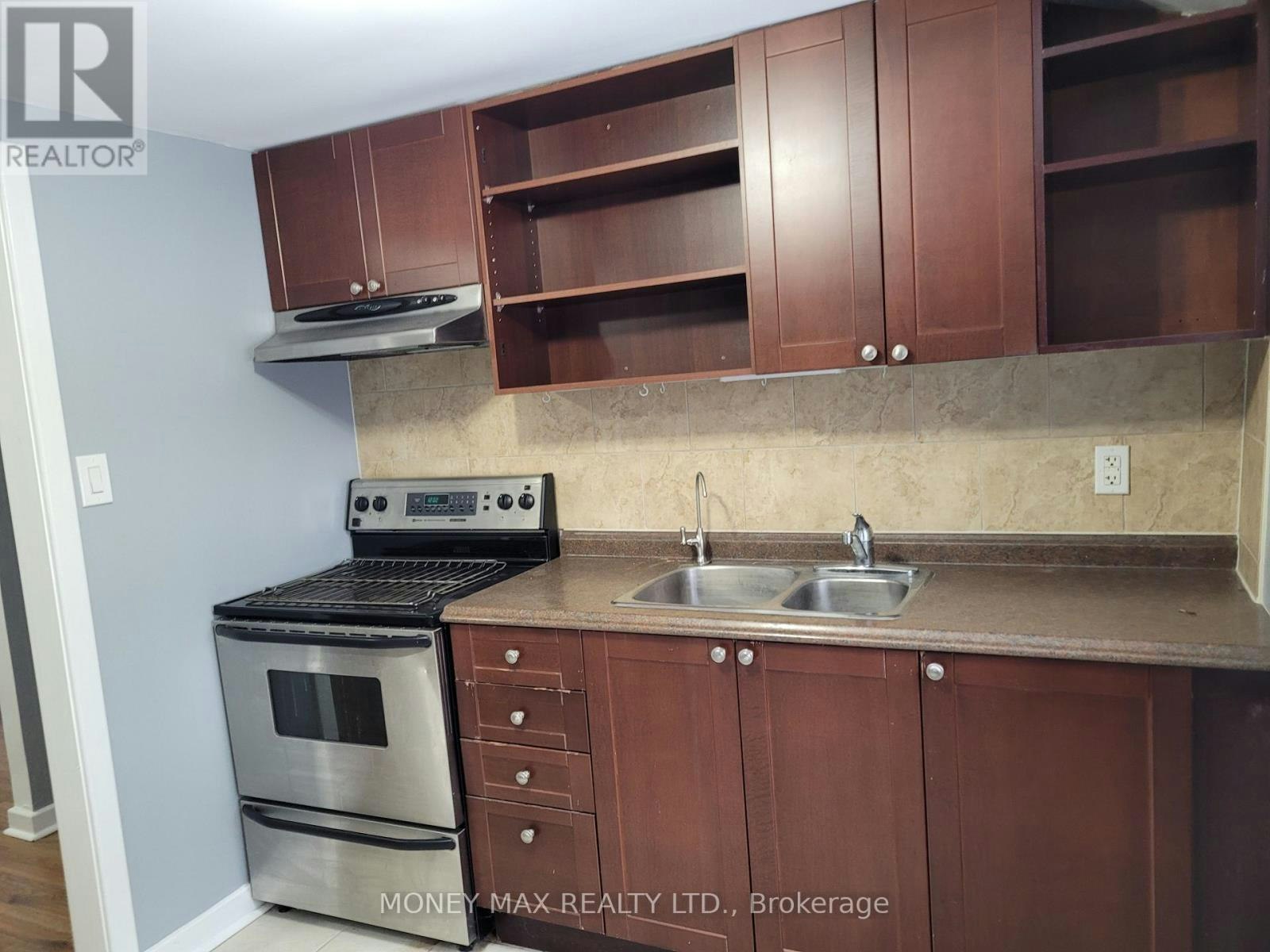 B-2952 Prince Of Wales Drive, Ottawa, ON, K2E 0B2 - 6