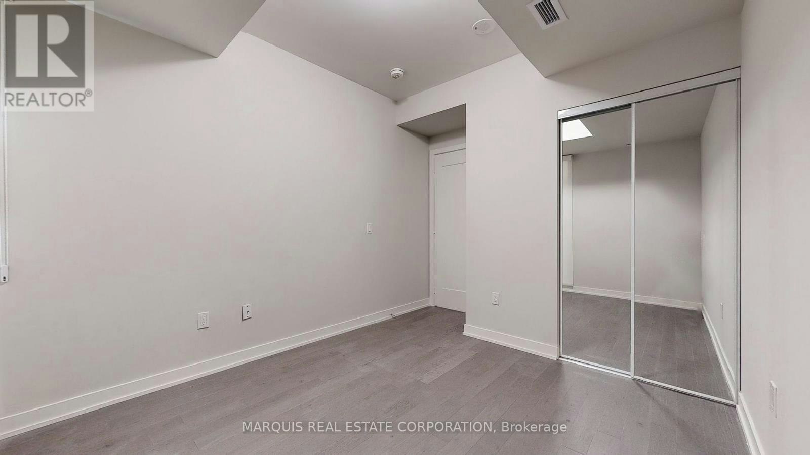 505A-330 Richmond Street W, Toronto, ON, M5V 0M4 - 32