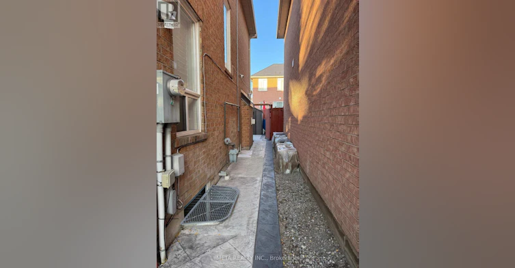 BSMT-29 Bald Eagle Avenue, Toronto, ON, M1B 6E9 - 2