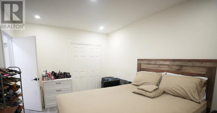 MAIN-117 Cordella Avenue, Toronto, ON, M6N 2K1 - 8