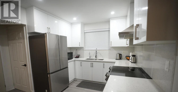 MAIN-117 Cordella Avenue, Toronto, ON, M6N 2K1 - 4