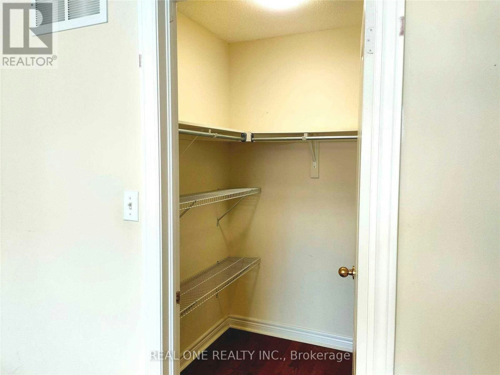 16 Hammersly Boulevard, Markham, ON, L6E 2A5 - 11