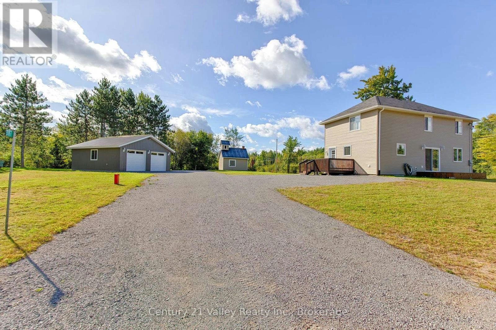 387 Sell Road, North Algona Wilberforce, ON, K8A 6W4