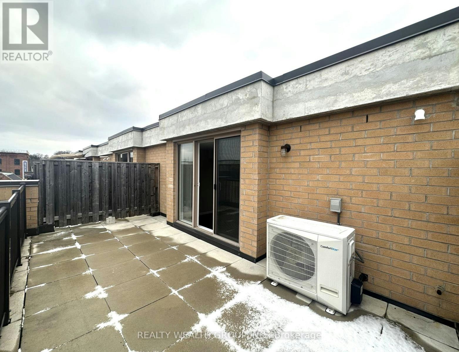 232-11 Foundry Avenue, Toronto, ON, M6H 0B7 - 34