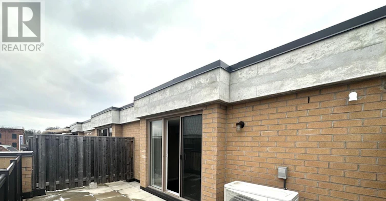 232-11 Foundry Avenue, Toronto, ON, M6H 0B7 - 34