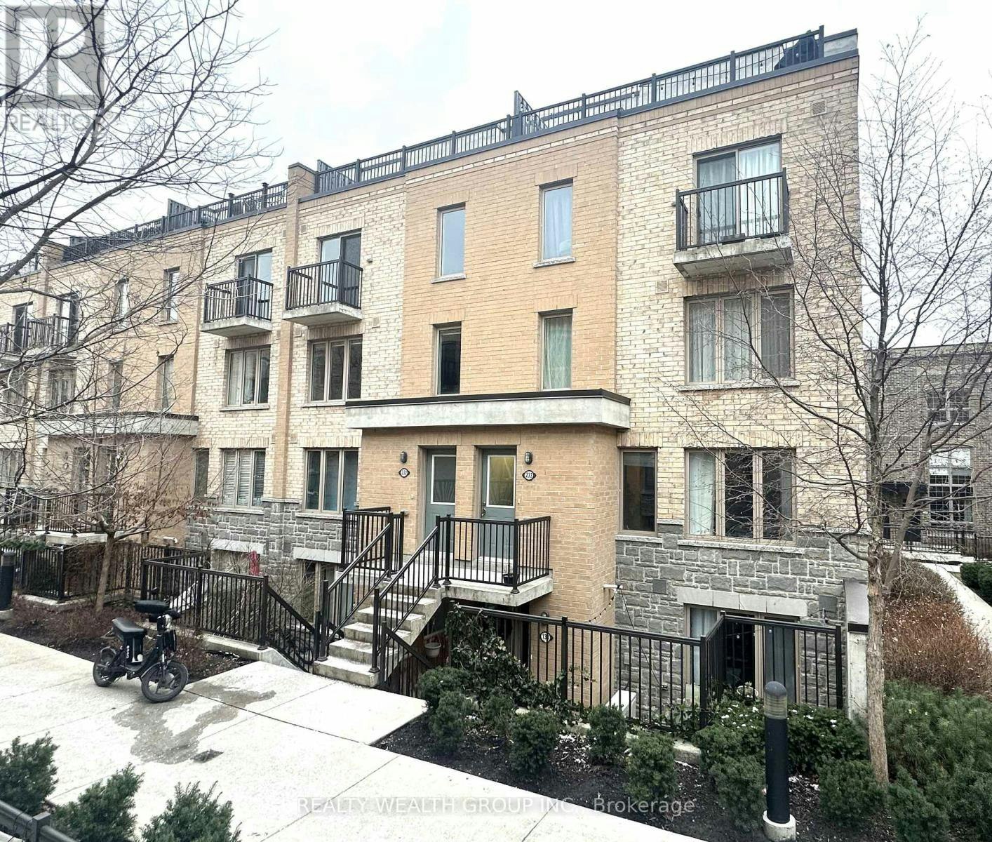 232-11 Foundry Avenue, Toronto, ON, M6H 0B7