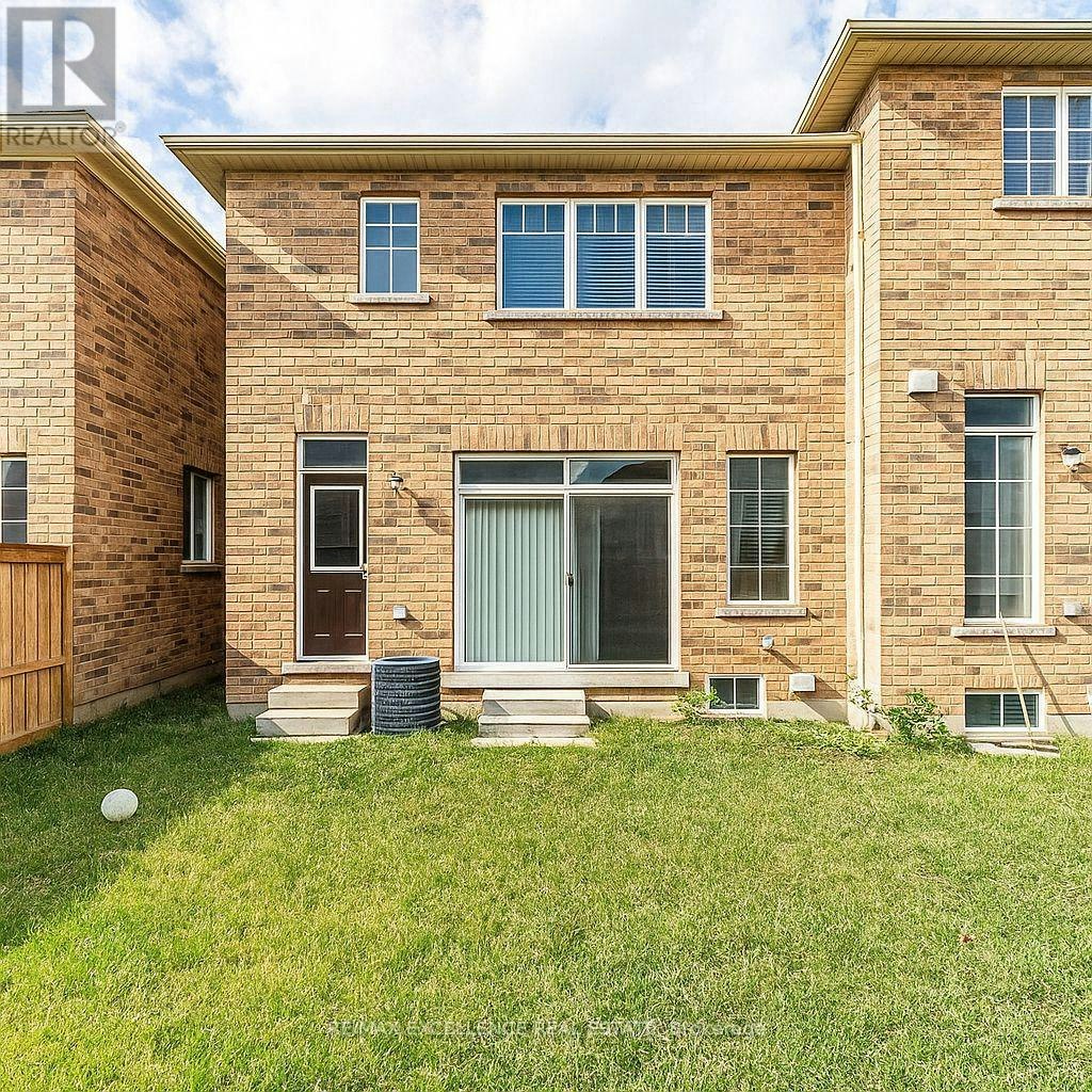 37 Dufay Road, Brampton, ON, L7A 4A2 - 16