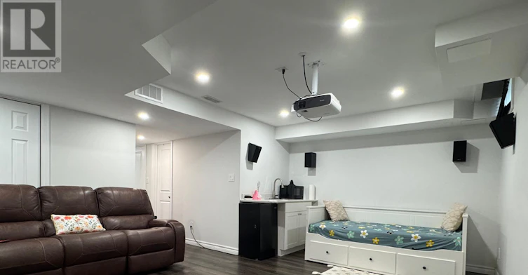 37 Dufay Road, Brampton, ON, L7A 4A2 - 13