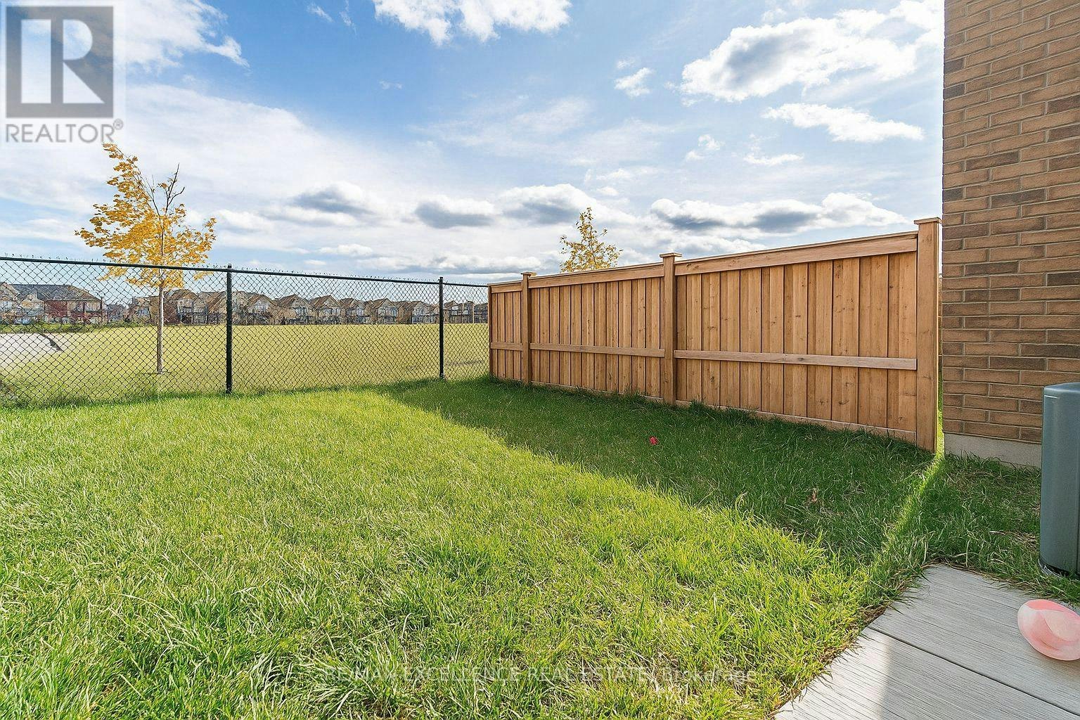 37 Dufay Road, Brampton, ON, L7A 4A2 - 17