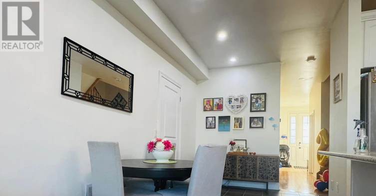 37 Dufay Road, Brampton, ON, L7A 4A2 - 4