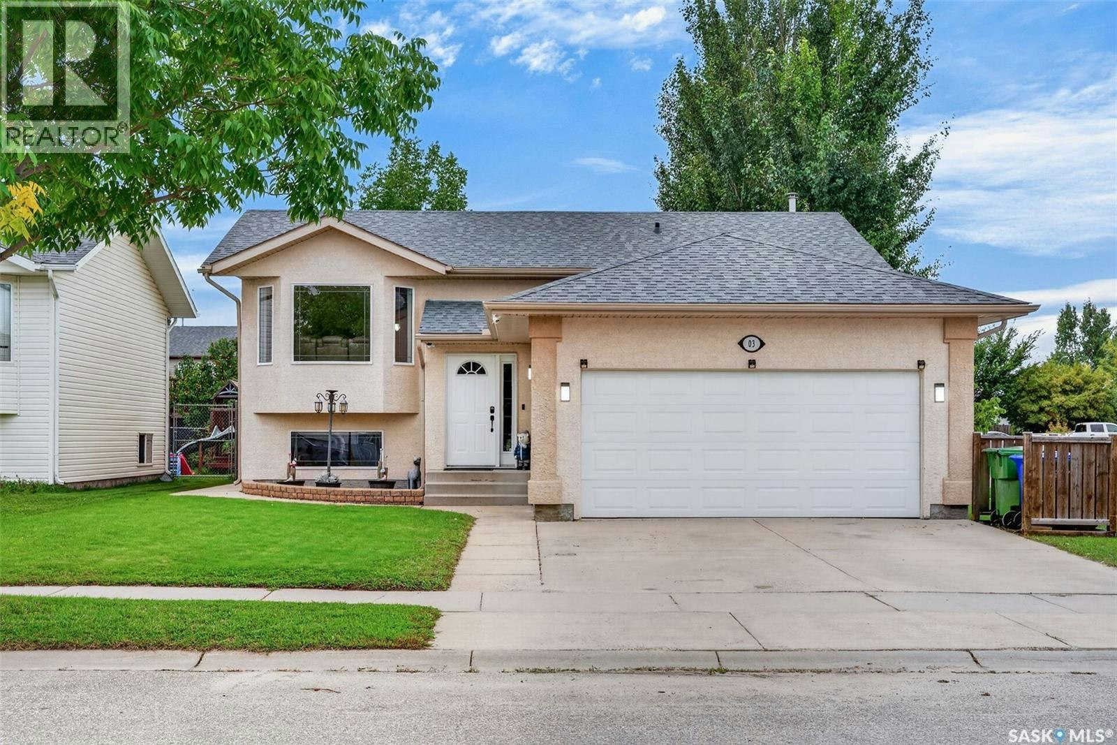 3 Kelly Place, Prince Albert, SK, S6V 8E8