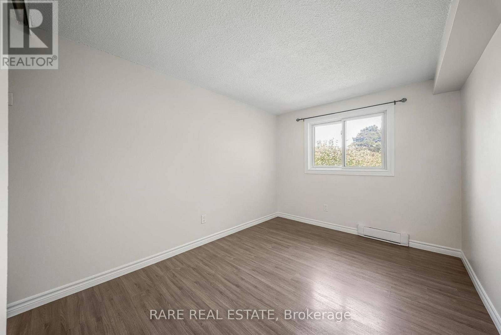 18-221 Ormond Drive, Oshawa, ON, L1G 6T7 - 19