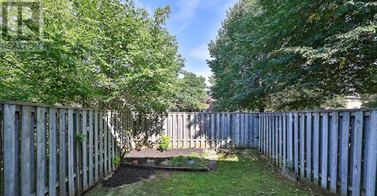 18-221 Ormond Drive, Oshawa, ON, L1G 6T7 - 28