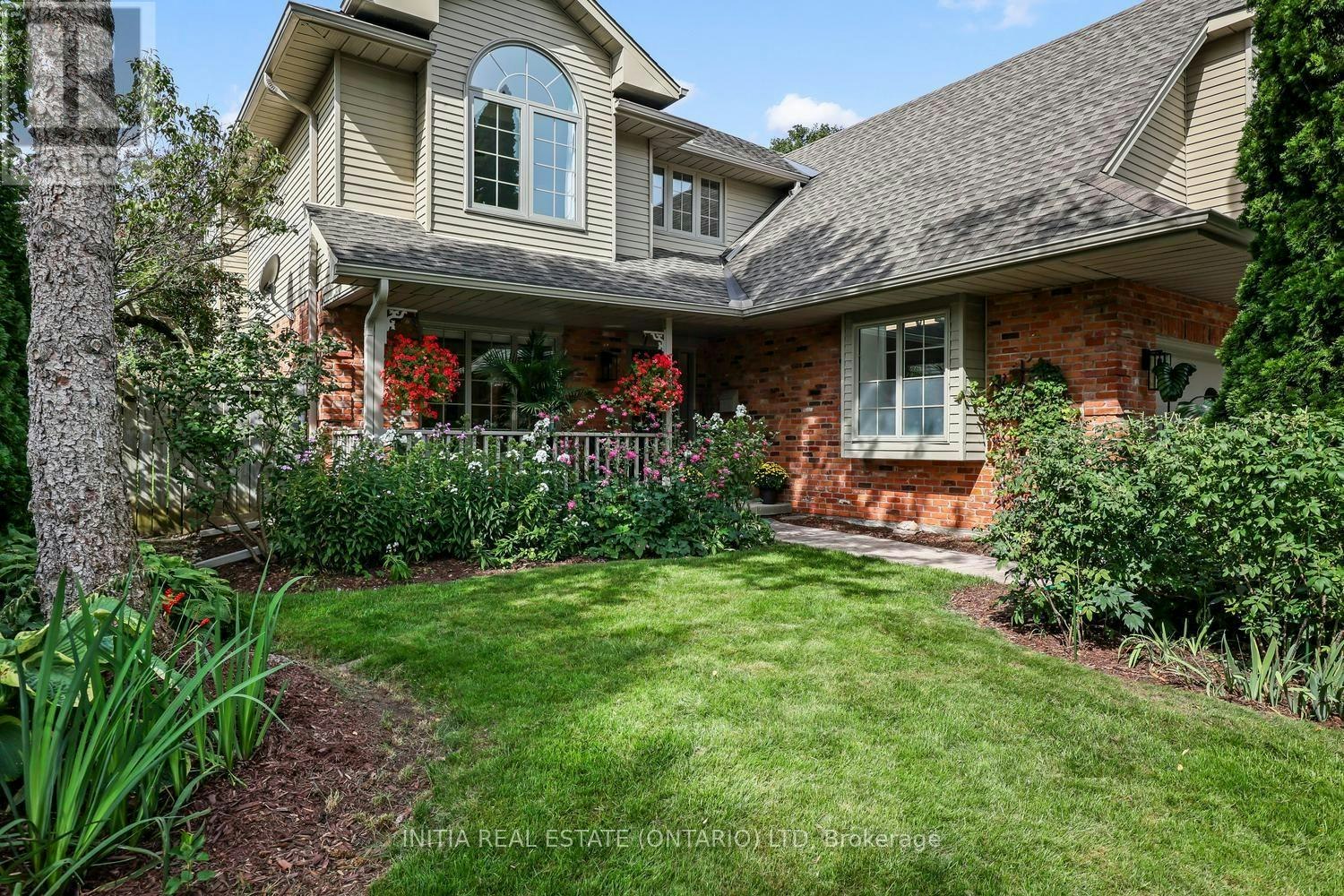 82 Masonville Crescent, London, ON, N5X 3T2