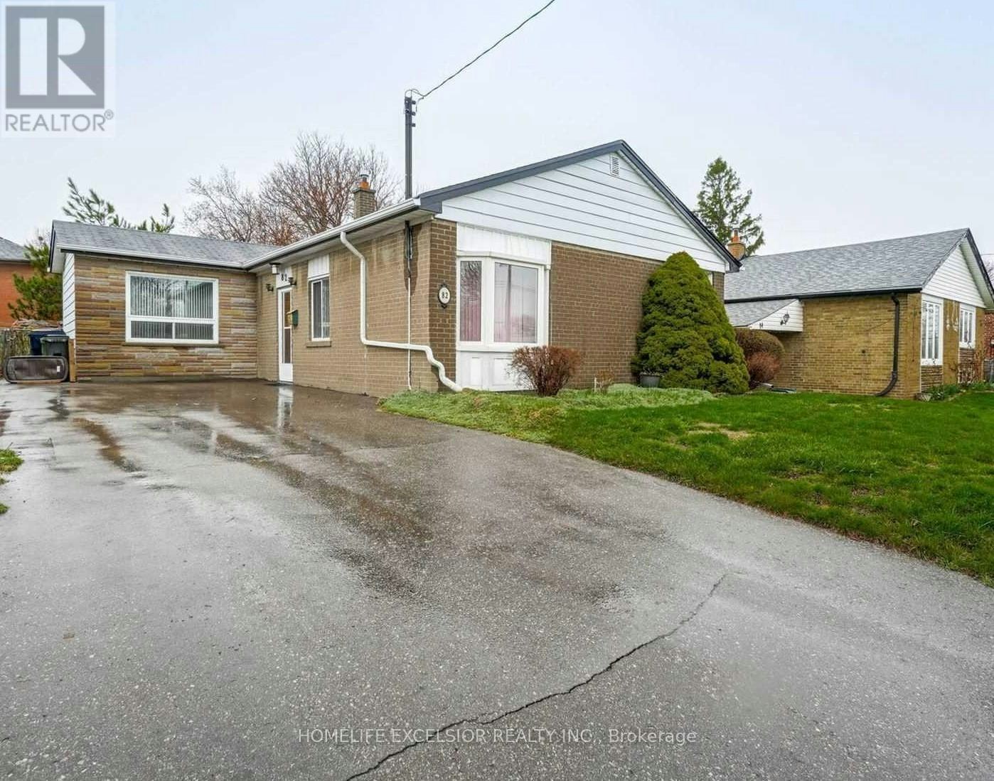 MAIN-82 Pandora Circle, Toronto, ON, M1H 1V7