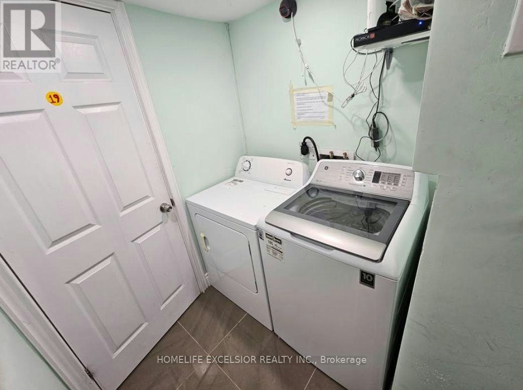 MAIN-82 Pandora Circle, Toronto, ON, M1H 1V7 - 20