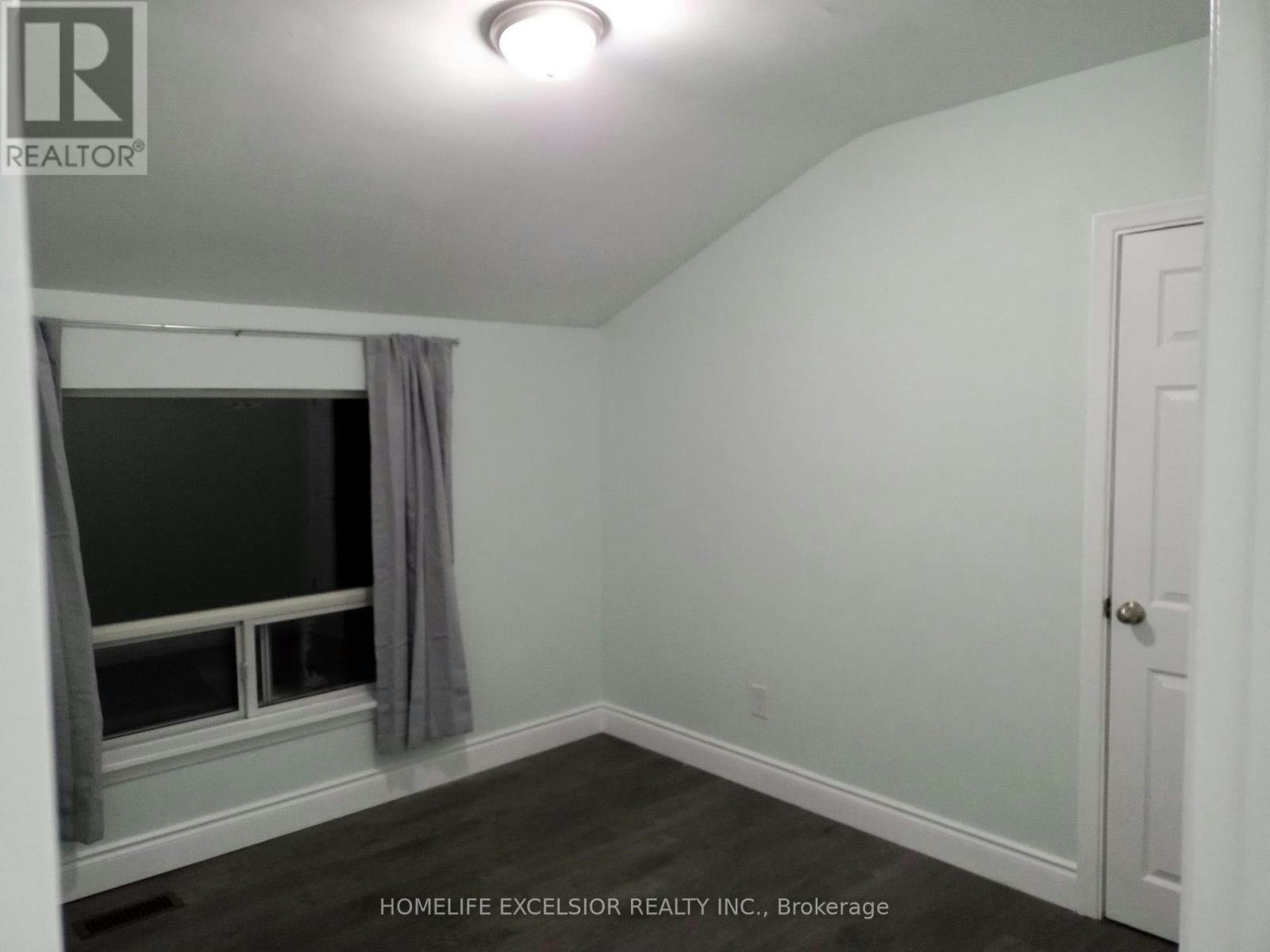 MAIN-82 Pandora Circle, Toronto, ON, M1H 1V7 - 11