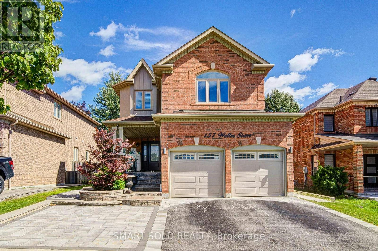 157 Waller Street, Whitby, ON, L1R 2P7