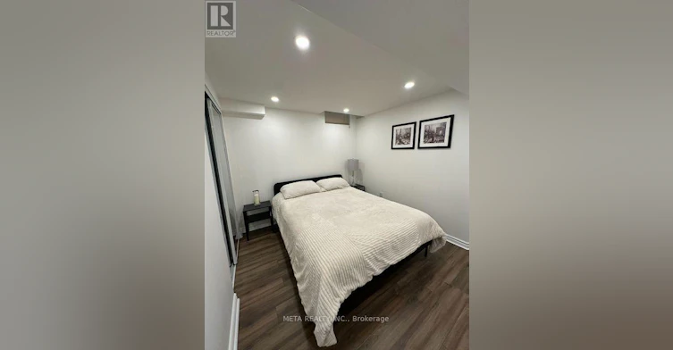 7 Lakewoods Street, Richmond Hill, ON, L4E 0B5 - 8