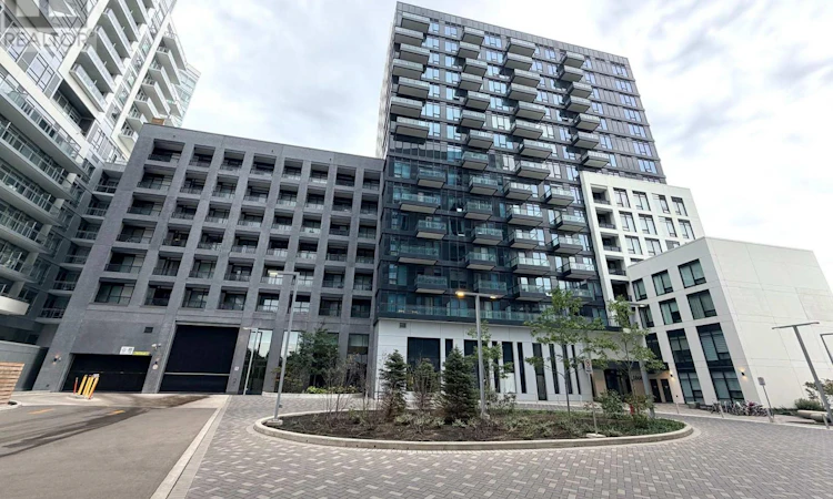 809E-8868 Yonge Street