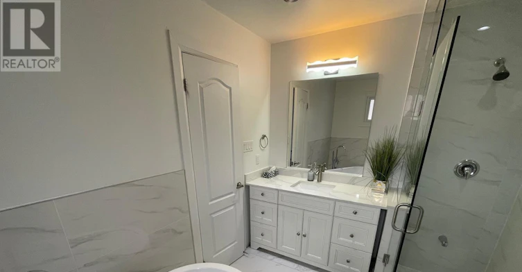 MAIN-166 Fincham Avenue, Markham, ON, L3P 4B3 - 23