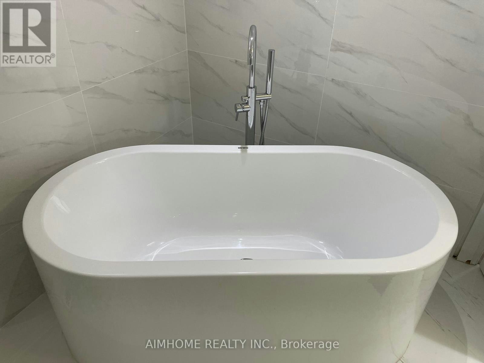 MAIN-166 Fincham Avenue, Markham, ON, L3P 4B3 - 22