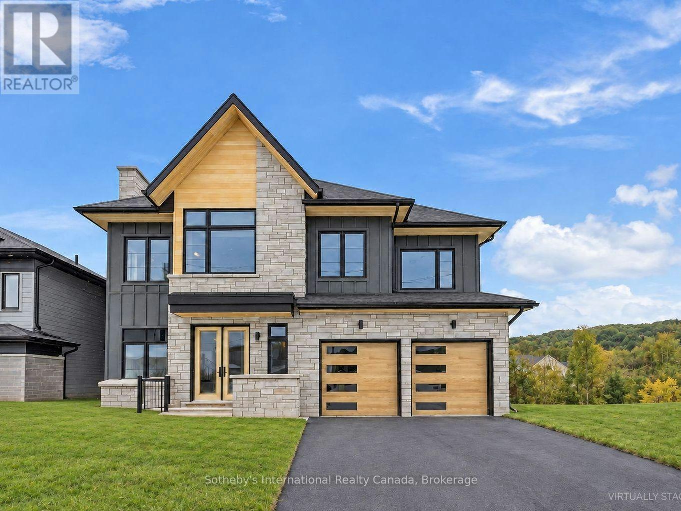 113 Clement Lane, Blue Mountains, ON, N0H 1J0