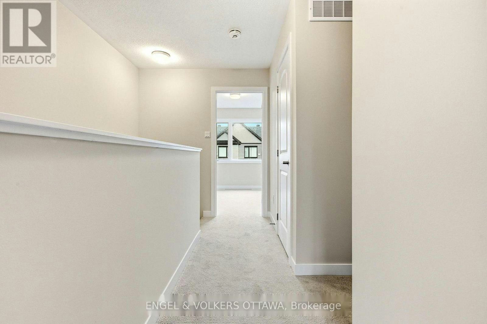 418 Les Emmerson Drive, Ottawa, ON, K2J 4J4 - 17