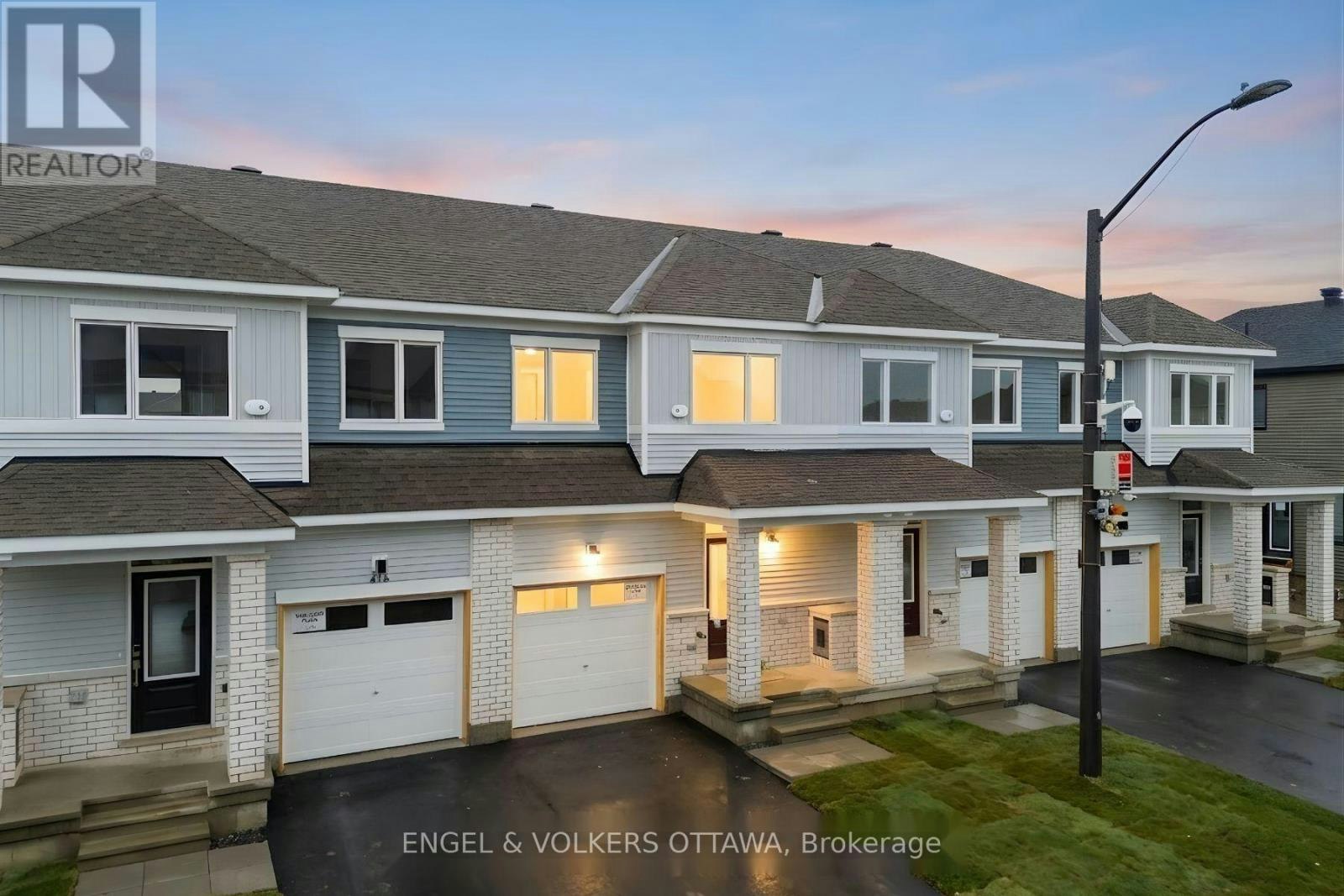 418 Les Emmerson Drive, Ottawa, ON, K2J 4J4 - 37