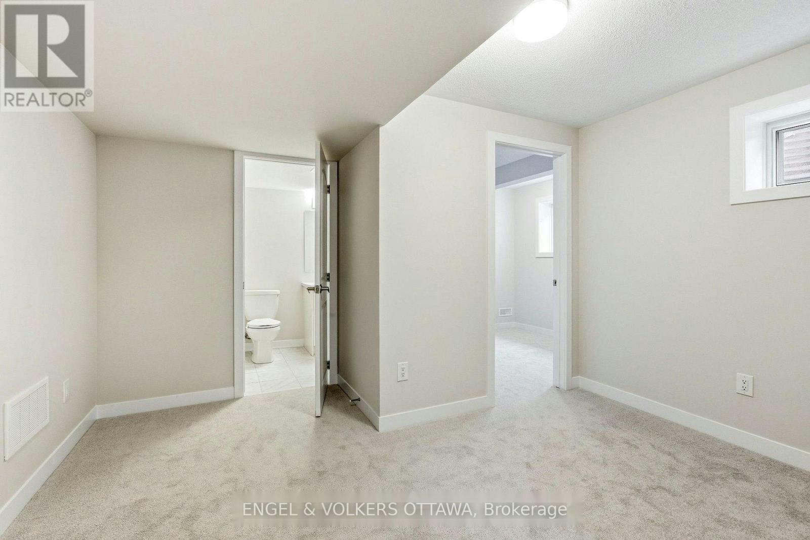418 Les Emmerson Drive, Ottawa, ON, K2J 4J4 - 34