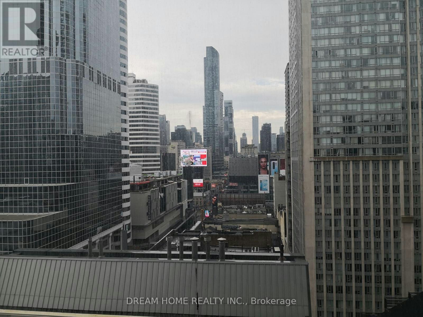 1301-197 Yonge Street, Toronto, ON, M5B 0C1 - 9