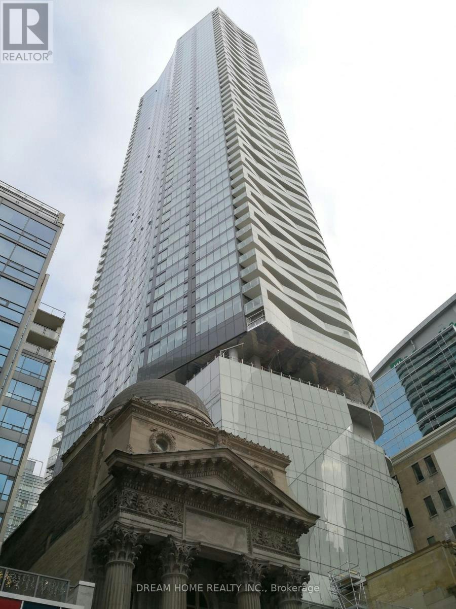1301-197 Yonge Street, Toronto, ON, M5B 0C1