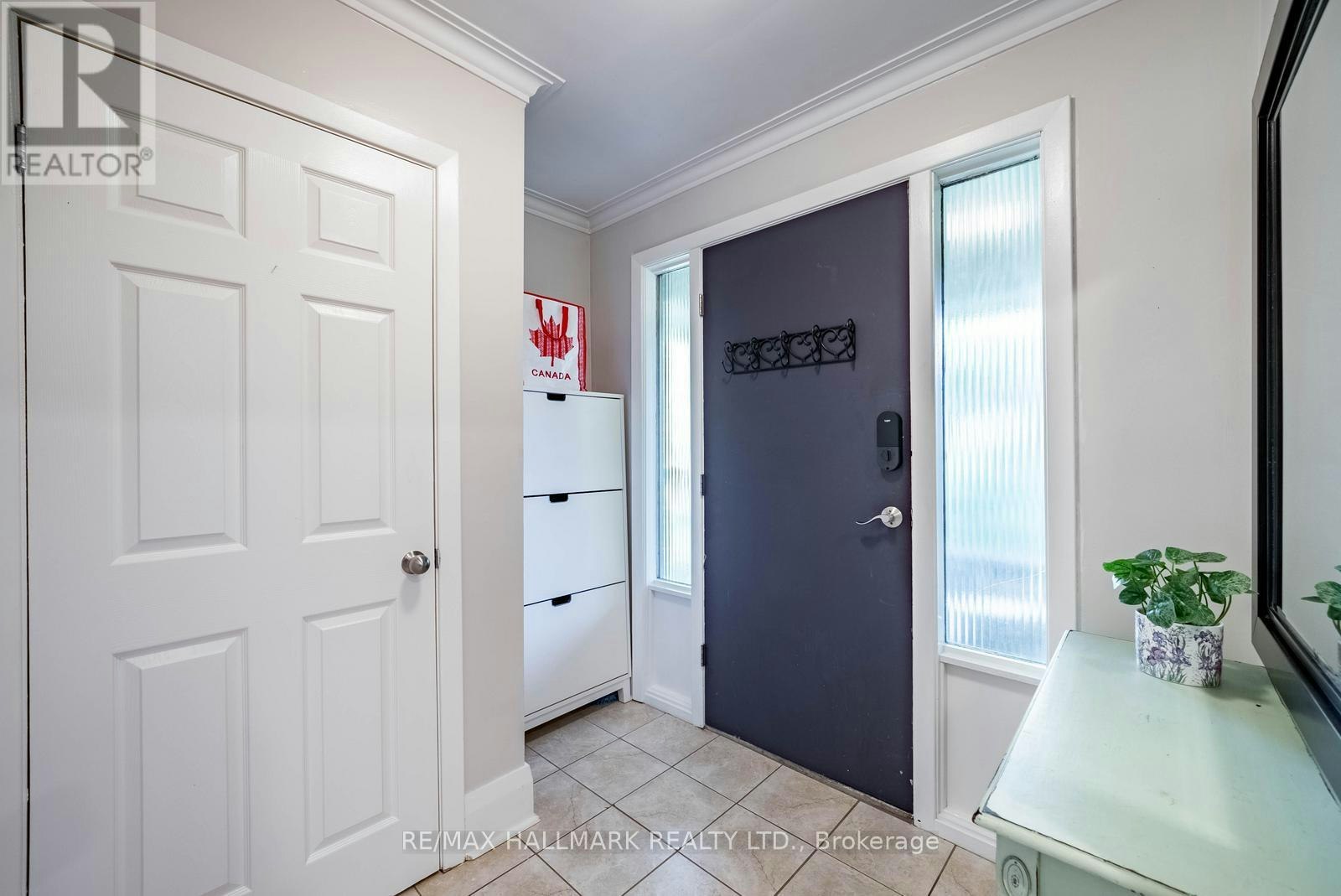 55 Larwood Boulevard, Toronto, ON, M1M 2M6 - 9