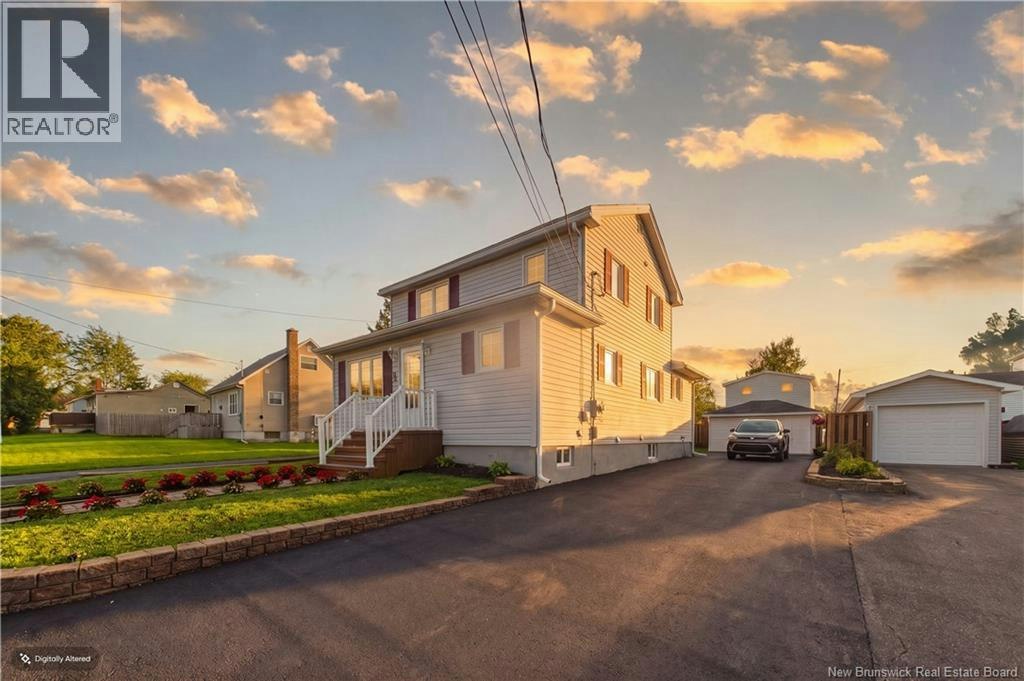 162 Churchill, Moncton, NB, E1G 7J4