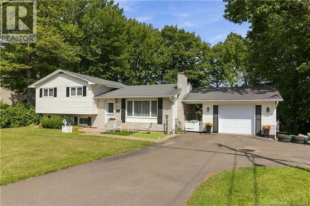 91 Springwater Lane, New Maryland, NB, E3C 1H8