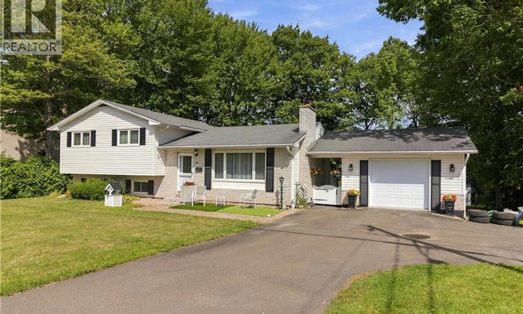 91 Springwater Lane