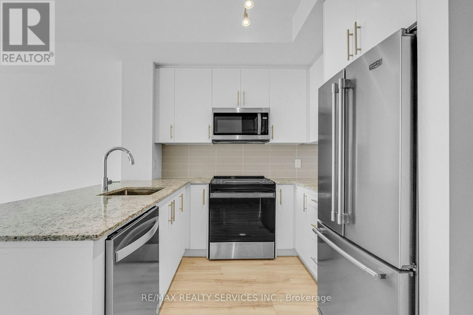 1206-345 Wheat Boom Drive, Oakville, ON, L6H 7X4