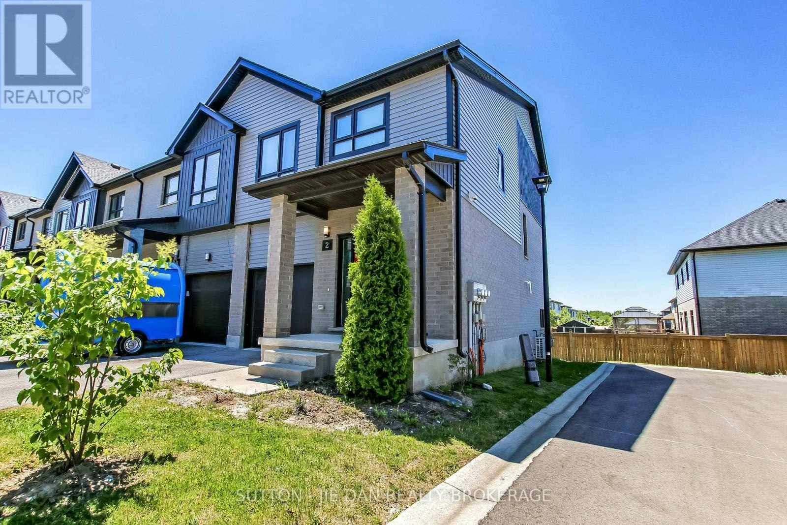 2-819 Kleinburg Drive, London, ON, N5X 0N6