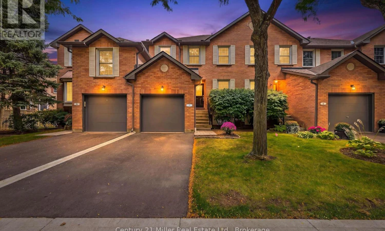 7-2935 Headon Forest Drive