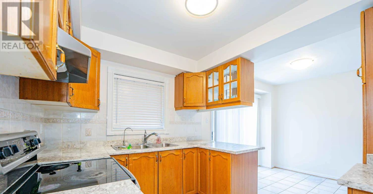 1 Kitto Court, Brampton, ON, L6Y 4Z2 - 17