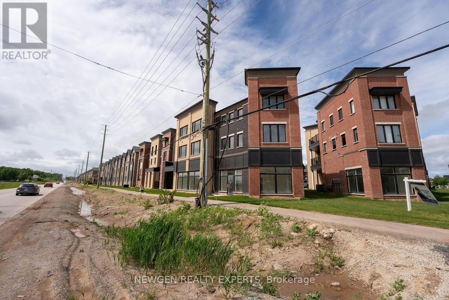 2-3299 Sixth Line, Oakville, ON, L6H 0Z5 - 3