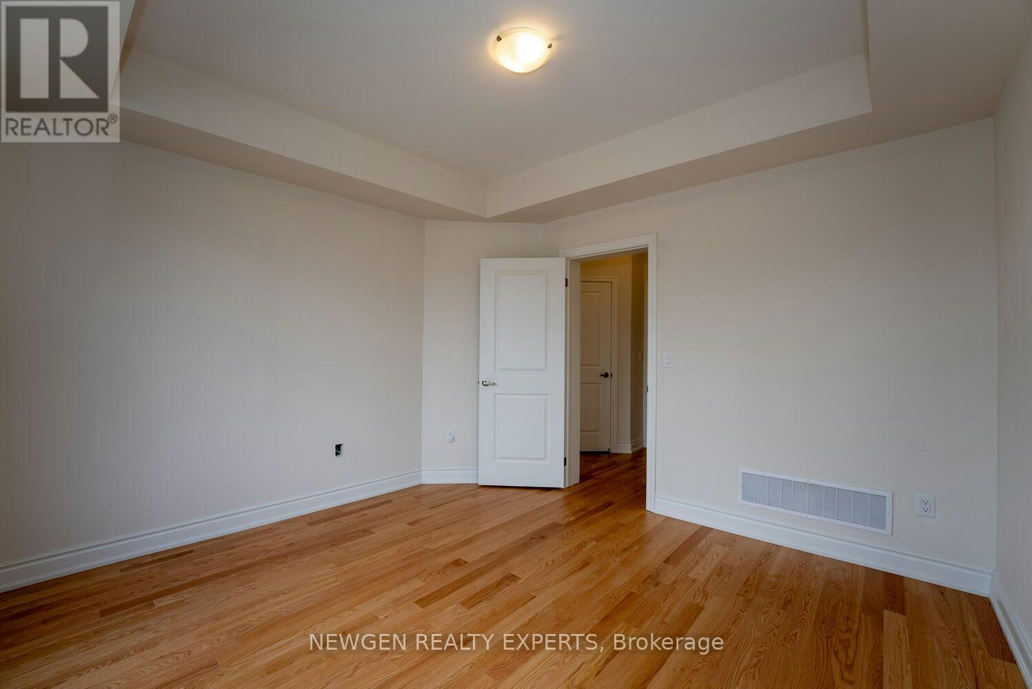 2-3299 Sixth Line, Oakville, ON, L6H 0Z5 - 22