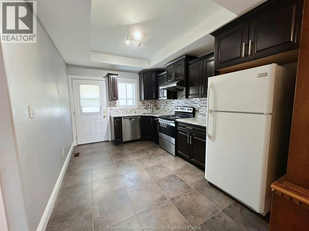 UPPER-1977 Northway Avenue, Windsor, ON, N9B 0A3 - 5