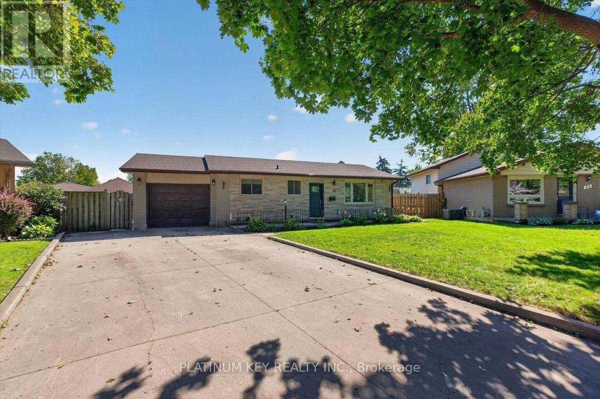 51 Garland Crescent, London, ON, N5V 1N4