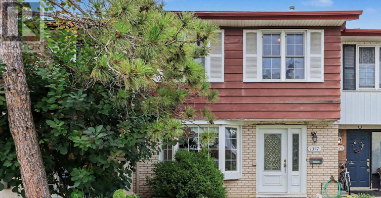 1377 Guthrie Street, Ottawa, ON, K2H 7B8