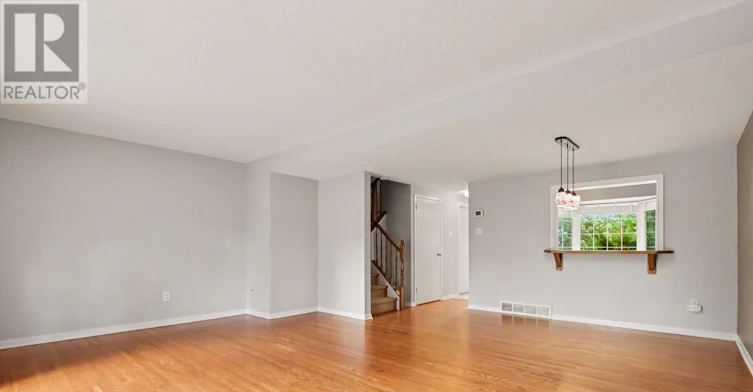 1377 Guthrie Street, Ottawa, ON, K2H 7B8 - 3