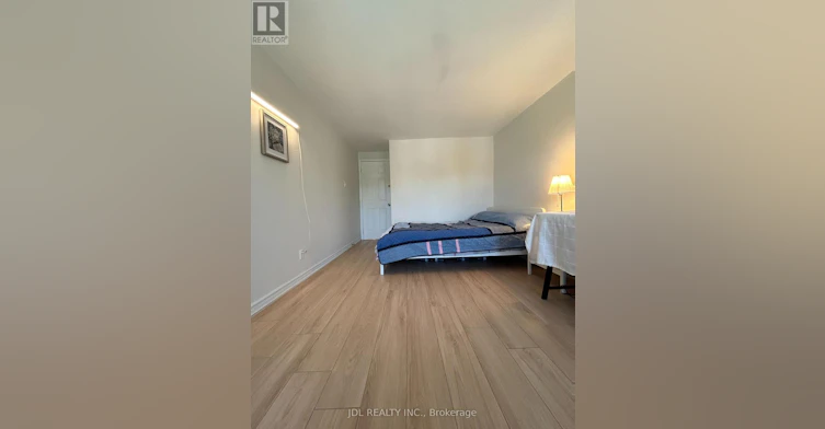 MASTER Bedroom 2nd Floor 80 Mosedale Cres Crescent, Toronto, ON, M2H 2L7 - 5